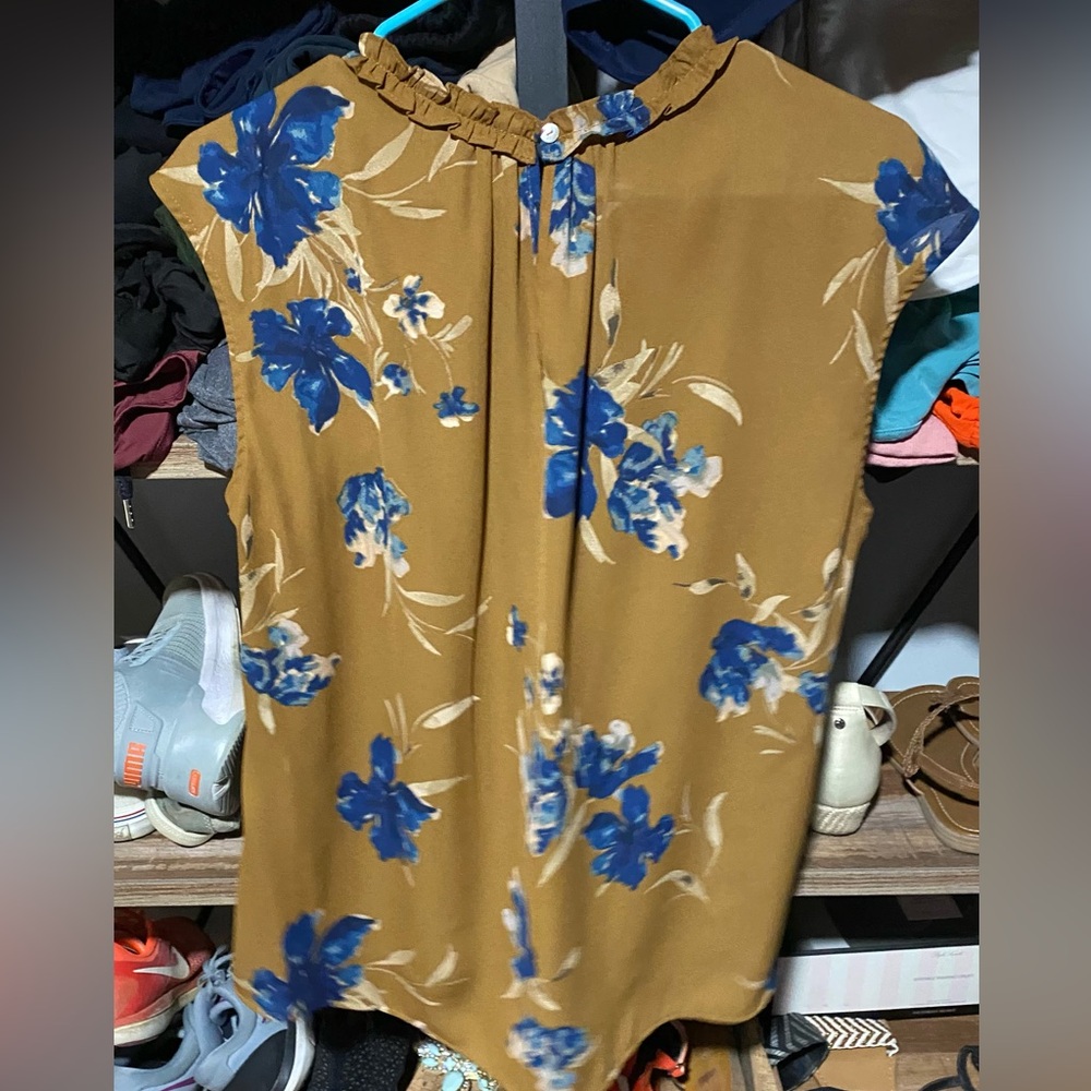 Daniel Rainn Mustard Floral Cap-Sleeve Blouse with Blue Flowers - Picture 2 of 2